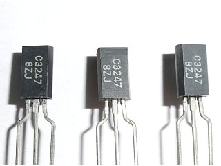 2SC3247 NPN TR 50V/2A/0.9W/130MHz TO-92